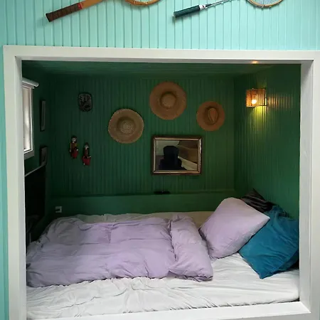 Colourful Summerhouse Close To Holiday home
