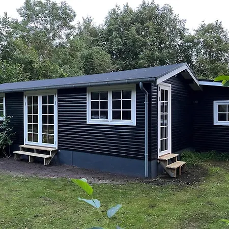 Colourful Summerhouse Close To * Vig